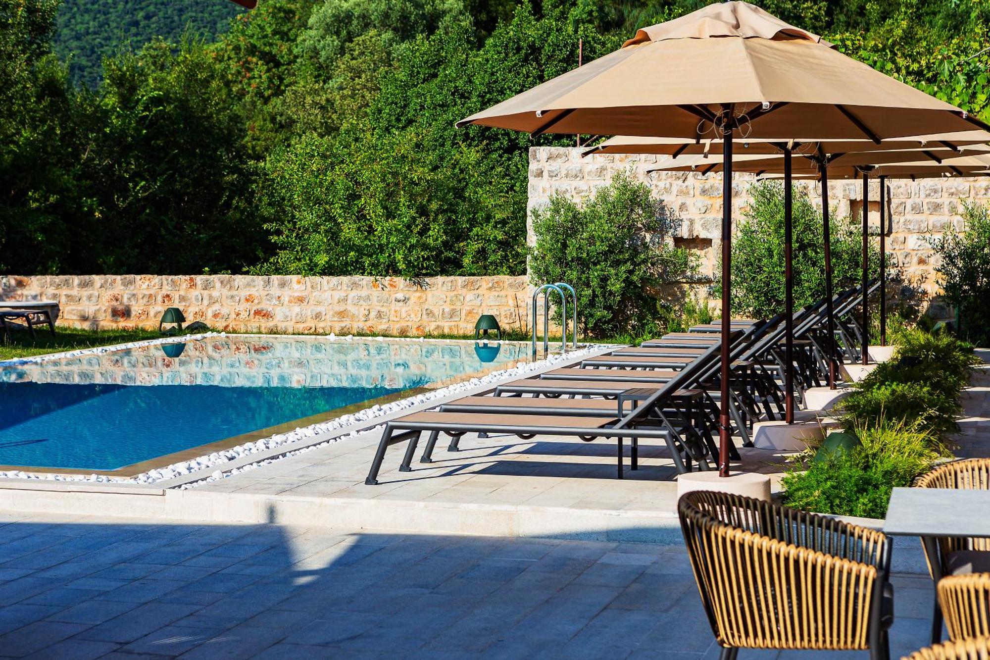 Boutique Hotel Ruzmarin Spa & Garden By Aycon Budva Dış mekan fotoğraf