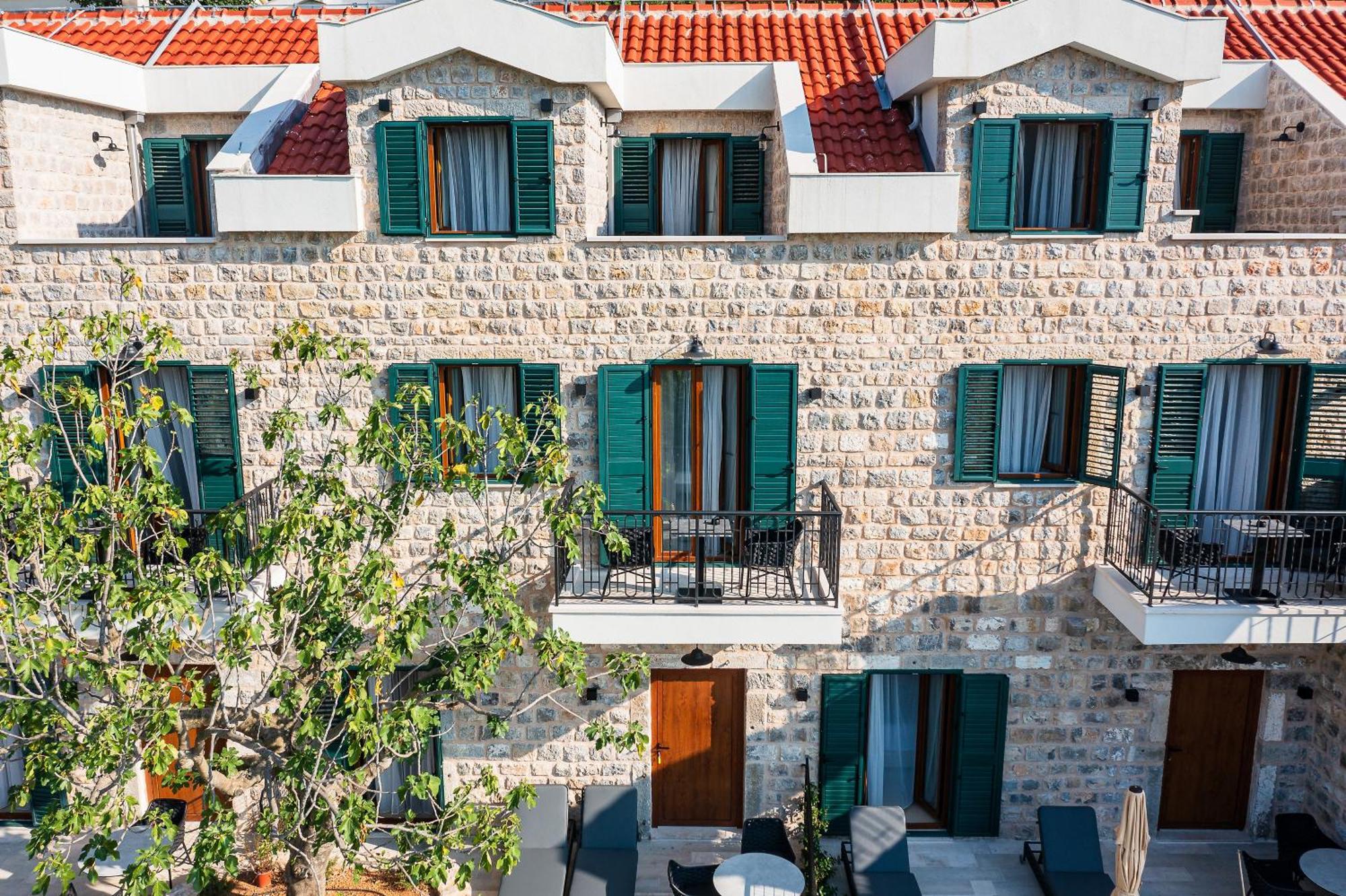Boutique Hotel Ruzmarin Spa & Garden By Aycon Budva Dış mekan fotoğraf