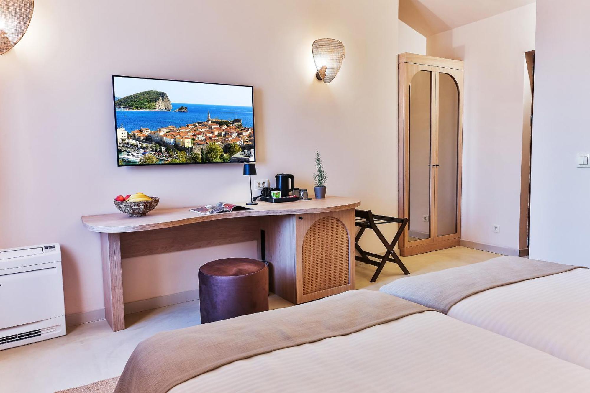 Boutique Hotel Ruzmarin Spa & Garden By Aycon Budva Dış mekan fotoğraf