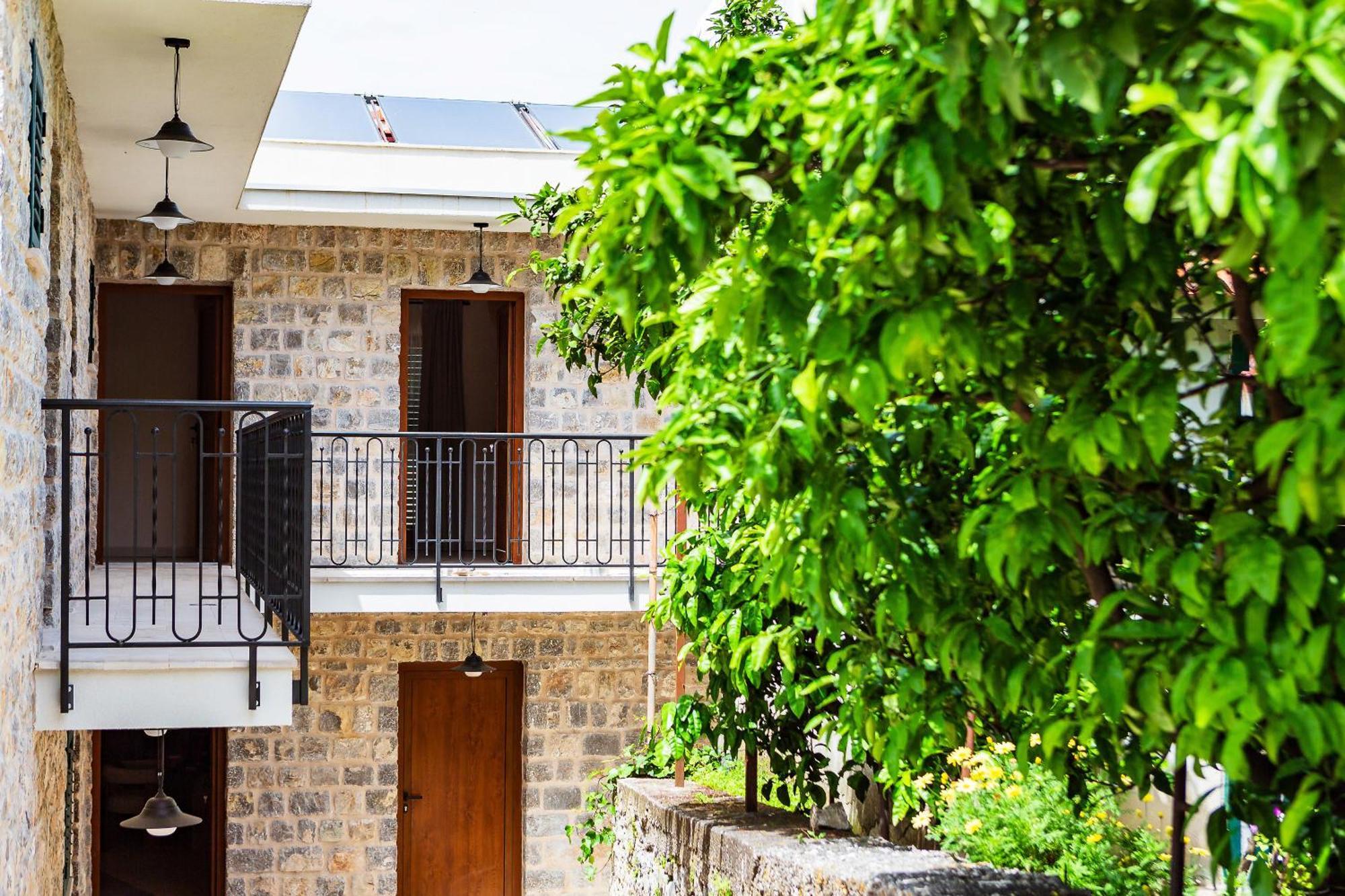 Boutique Hotel Ruzmarin Spa & Garden By Aycon Budva Dış mekan fotoğraf