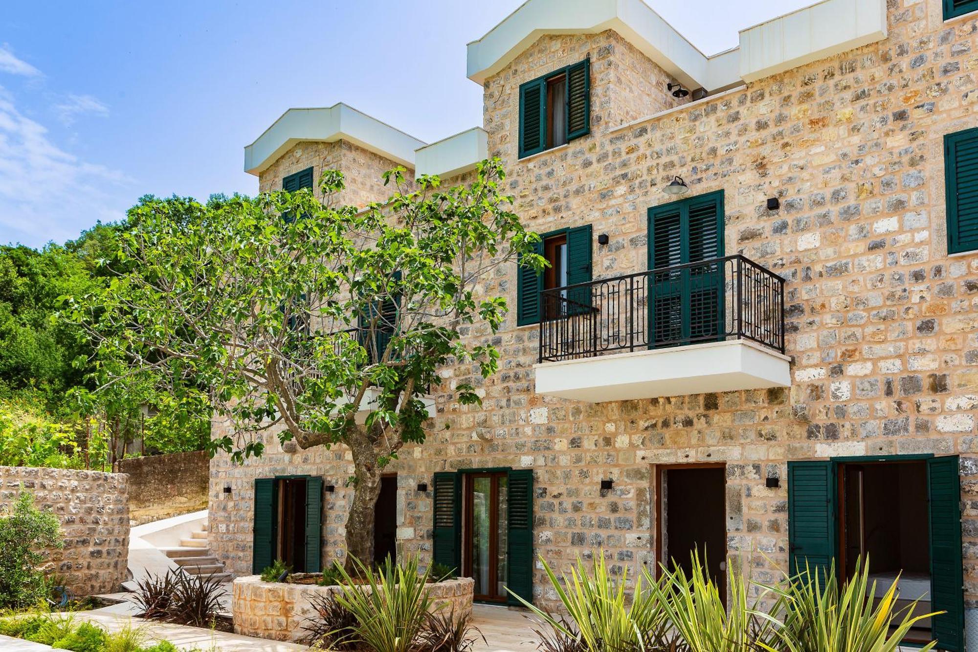 Boutique Hotel Ruzmarin Spa & Garden By Aycon Budva Dış mekan fotoğraf